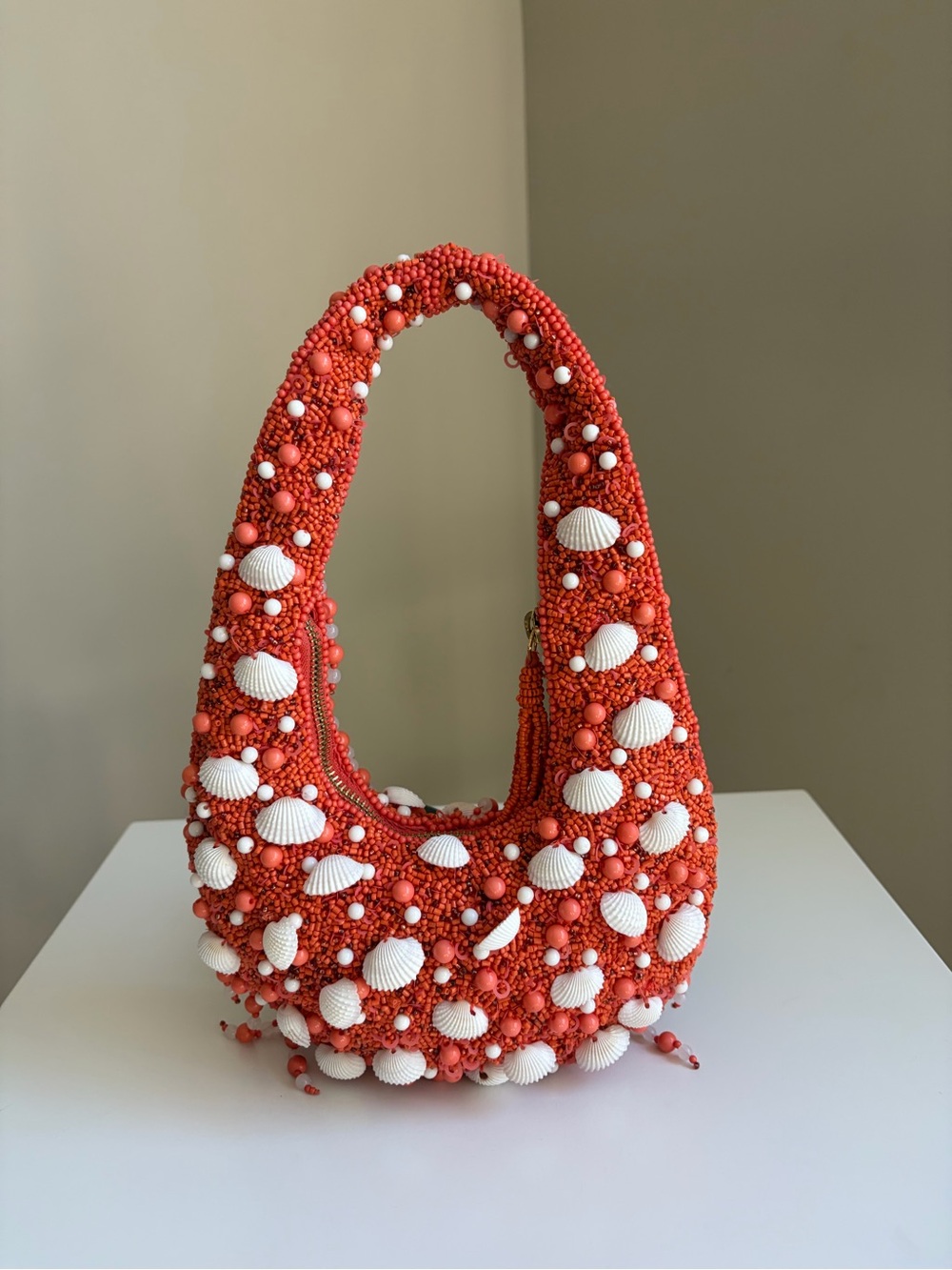 Seashell Beaded Bag - Picture 3 of 12